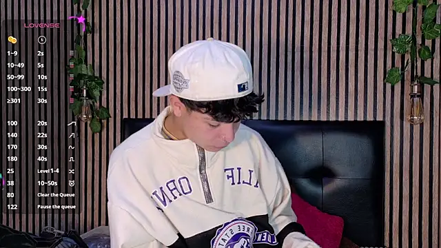 Felipe boy1 online show from September 26, 2:59 am