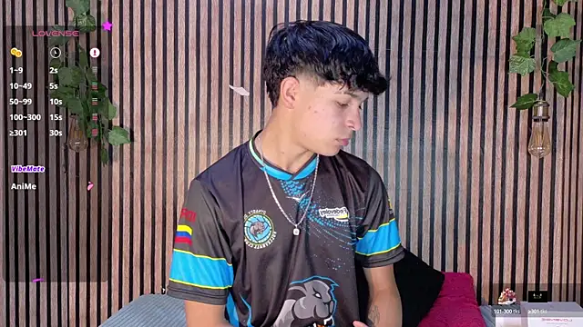 Felipe boy1 online show from September 28, 3:23 am