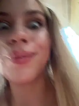 SexyMommyKate online show from September 9, 4:50 pm