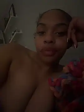 Regina69slut online show from June 22, 12:24 am