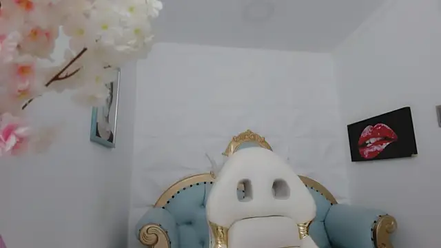 Snapshot of eimy_skinny_ chatting on September 10, 12:38 pm eimy skinny online show from September 10, 12:38 pm