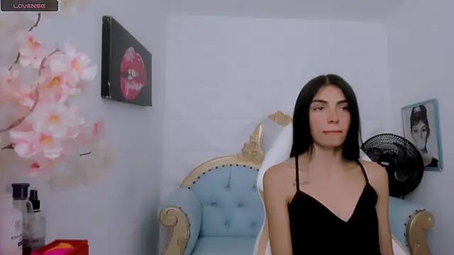 Snapshot of eimy_skinny_ chatting on October 23, 4:50 pm eimy skinny online show from October 23, 4:50 pm