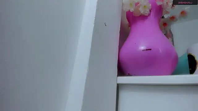 Snapshot of eimy_skinny_ chatting on October 30, 7:03 pm eimy skinny online show from October 30, 7:03 pm