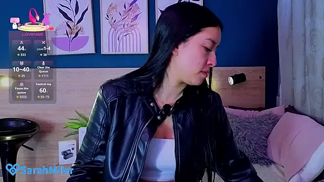 SarahMiler  online show from April 2, 1:20 pm