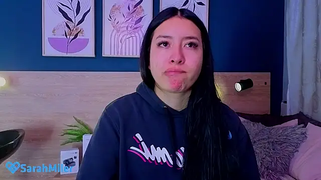 SarahMiler  online show from April 3, 1:53 pm