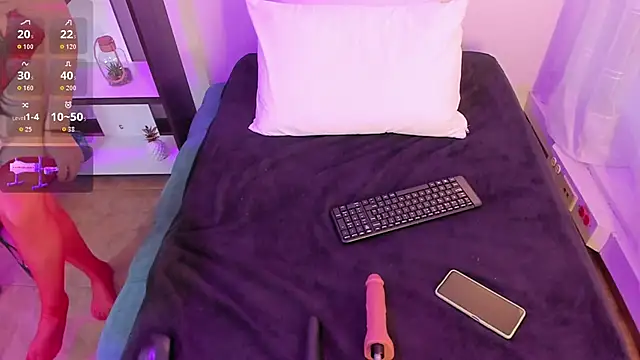 Samaraa Smith online show from October 2, 12:12 pm