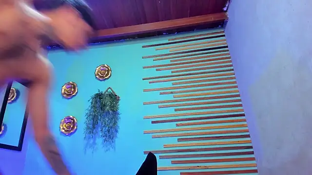 jharol cardonaa online show from October 6, 1:30 pm