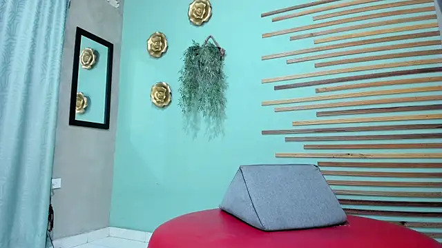 jharol cardonaa online show from October 30, 2:24 am