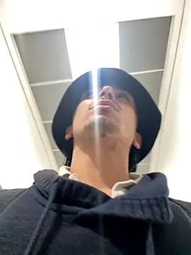 Jacobs0 online show from October 27, 11:52 pm