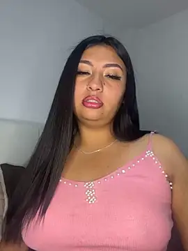 Issa Santana online show from May 17, 7:43 pm