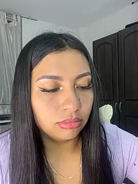 Issa Santana online show from May 19, 11:22 pm