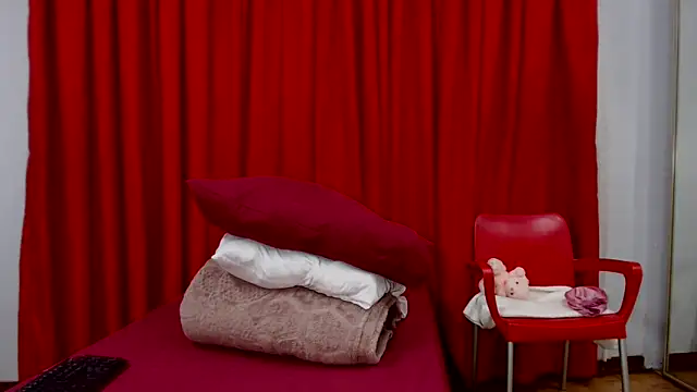 SexyBustyBoobs online show from October 28, 4:05 am