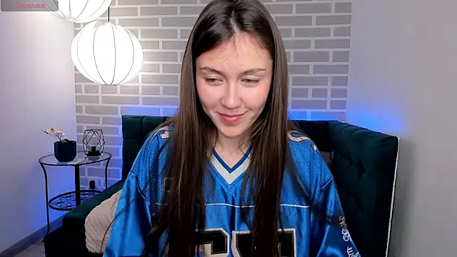 Tina Porter online show from November 8, 1:50 am