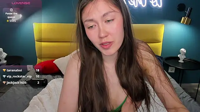 Tina Porter online show from May 16, 2:19 am