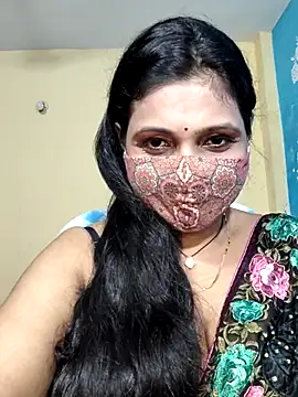 Snapshot of Hotty_Sonali chatting on September 19, 6:08 pm Hotty Sonali online show from September 19, 6:08 pm