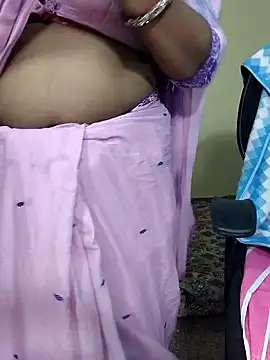 Snapshot of Hotty_Sonali chatting on September 20, 6:25 am Hotty Sonali online show from September 20, 6:25 am