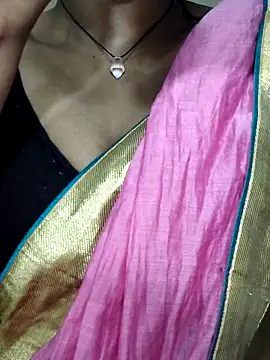 Snapshot of Hotty_Sonali chatting on September 24, 3:10 am Hotty Sonali online show from September 24, 3:10 am