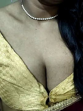 Snapshot of Hotty_Sonali chatting on October 12, 11:26 pm Hotty Sonali online show from October 12, 11:26 pm