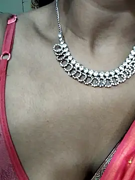 Snapshot of Hotty_Sonali chatting on October 16, 4:02 am Hotty Sonali online show from October 16, 4:02 am