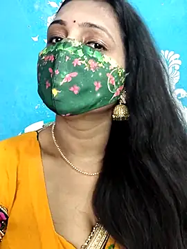 Hotty Sonali online show from December 5, 4:25 pm