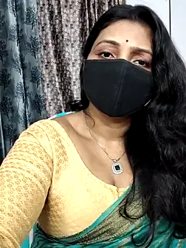 Hotty Sonali online show from March 28, 2:00 am