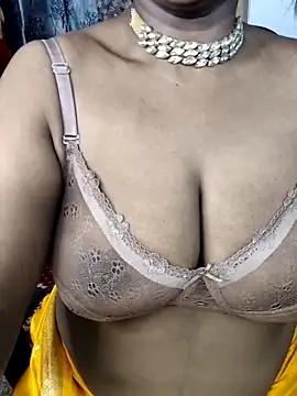 Snapshot of Hotty_Sonali chatting on June 11, 2:53 am Hotty Sonali online show from June 11, 2:53 am