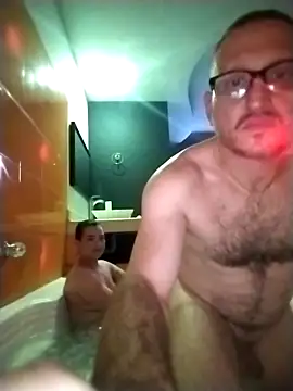 Snapshot of lufercapo chatting on February 20, 4:53 am lufercapo online show from February 20, 4:53 am