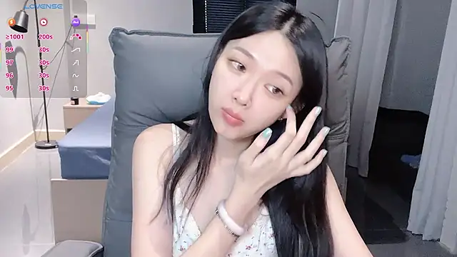 Snapshot of NiNi-baby520 chatting on October 21, 7:20 am NiNi-baby520 online show from October 21, 7:20 am