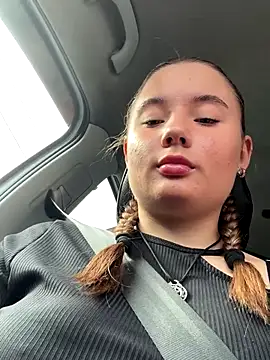 StephanieMur online show from September 23, 5:10 am