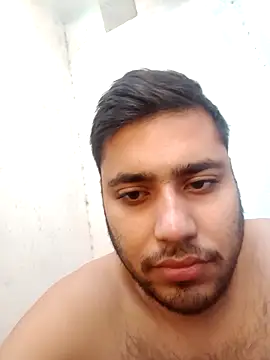 Snapshot of Desirock001 chatting on October 16, 2:12 am Desirock001 online show from October 16, 2:12 am