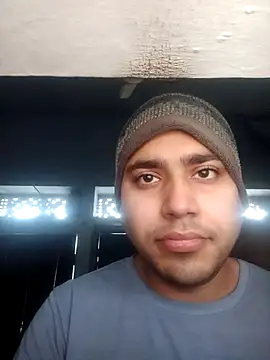 Snapshot of Desirock001 chatting on February 4, 3:01 am Desirock001 online show from February 4, 3:01 am