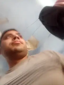 Snapshot of Desirock001 chatting on February 17, 7:38 am Desirock001 online show from February 17, 7:38 am