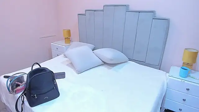 gabriela lux online show from September 24, 11:46 am