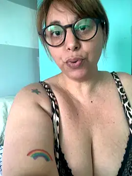 LupeLok online show from November 4, 5:12 pm