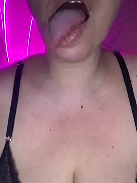 LupeLok online show from January 15, 12:26 am