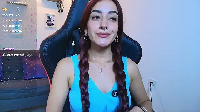 ViolethRosse online show from October 22, 9:03 pm