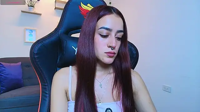 ViolethRosse online show from December 1, 7:52 pm