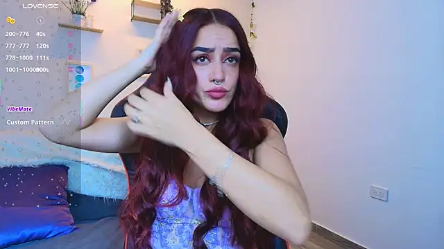 ViolethRosse online show from February 27, 12:54 am