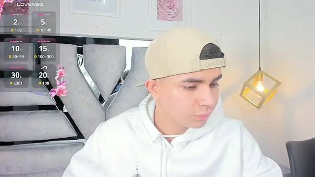 Snapshot of lianfox_ chatting on November 1, 1:02 pm lianfox online show from November 1, 1:02 pm