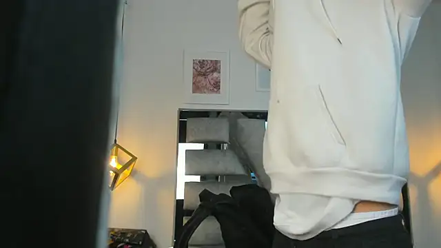 lianfox  online show from July 11, 12:30 pm