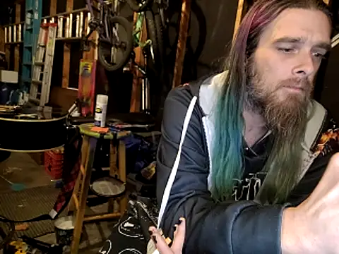 thejuicybacon online show from November 18, 4:50 am