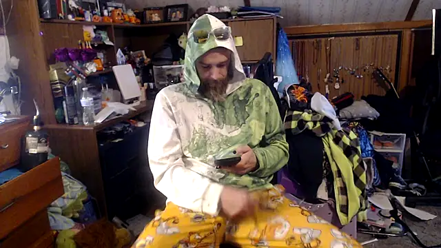 thejuicybacon online show from March 31, 4:29 pm