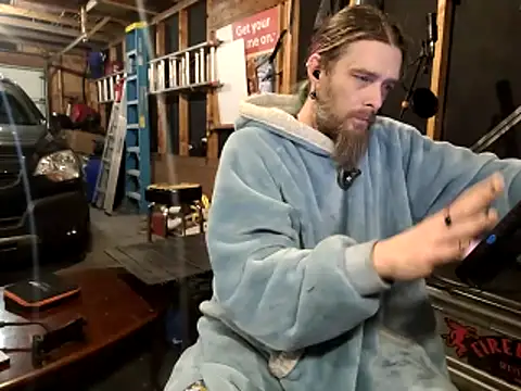 thejuicybacon online show from May 5, 10:34 am