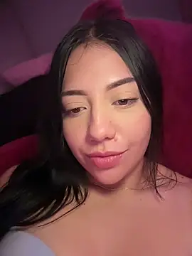 MissCat  online show from May 3, 10:38 pm