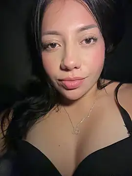 Snapshot of MissCat_ chatting on July 7, 1:08 am MissCat online show from July 7, 1:08 am