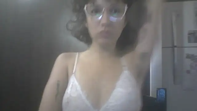 loliporomero online show from April 20, 2:47 am