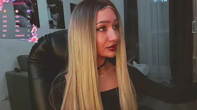 Lisa Shultz online show from November 24, 1:44 pm