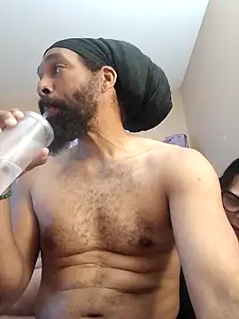 Snapshot of MixedJamaican1999 chatting on February 6, 4:28 am MixedJamaican1999 online show from February 6, 4:28 am