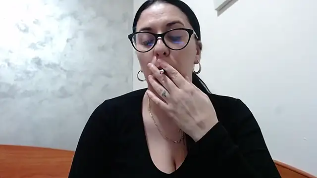 jollene online show from January 9, 3:15 pm