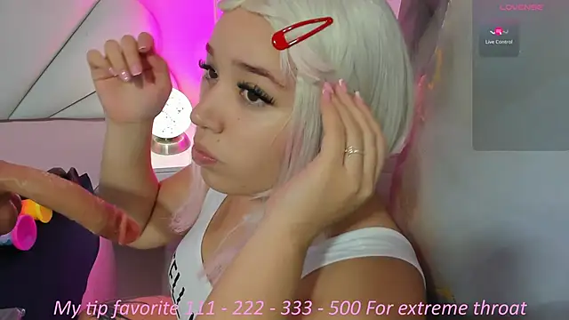 Snapshot of hinata_dolly chatting on October 1, 8:09 am hinata dolly online show from October 1, 8:09 am